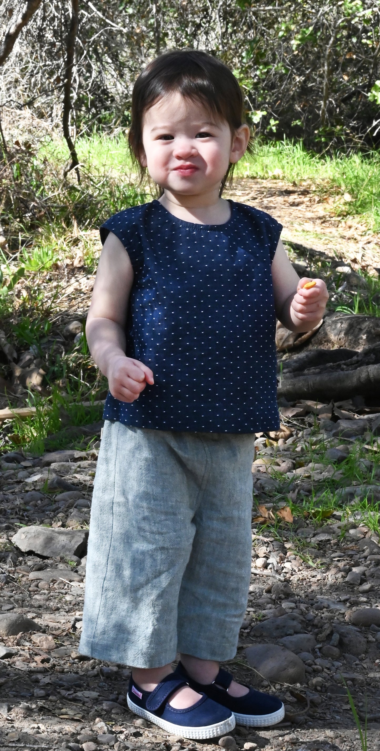 Violet Sleeveless Shift Top in Denim Dot